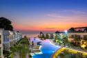 Отель Vannee Golden Sands Beachfront Resort -  Фото 5
