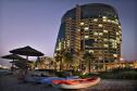 Отель Khalidiya Palace Rayhaan by Rotana, Abu Dhabi -  Фото 3