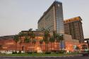 Отель Al Ghurair Rayhaan by Rotana -  Фото 3