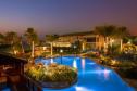 Отель Dubai Marine Beach Resort & Spa -  Фото 5