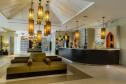 Отель Holiday Inn Express Dubai Safa Park -  Фото 4