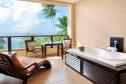 Отель DoubleTree by Hilton Seychelles Allamanda Resort & Spa -  Фото 13