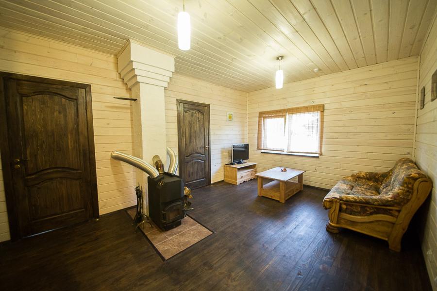 Дом №6 с баней в усадьбе «Берлога холл»