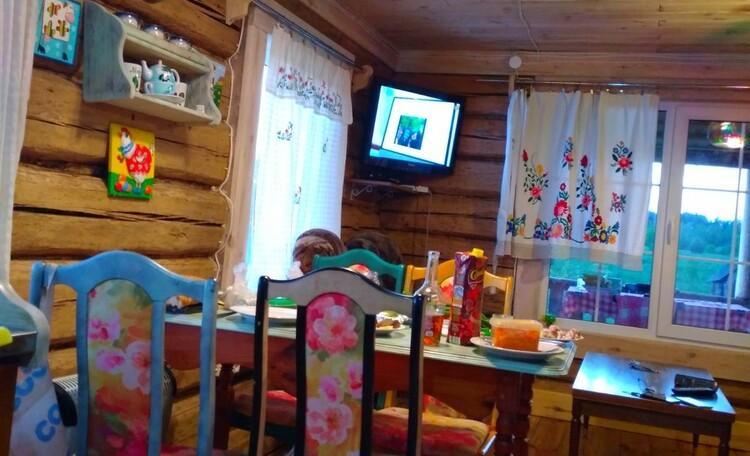 Интерьер усадьбы Солнечный дом