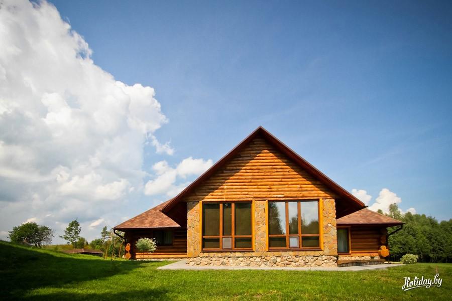 Усадьба «Охотничья» в Витебской области. Арендовать коттедж в Белоруссии