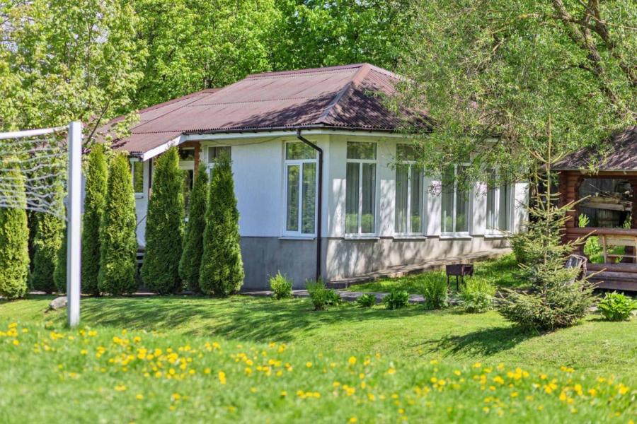 "Белый" дом с аква-зоной в Пигасово, 14 км от Минска