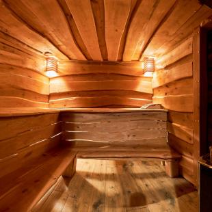 Домик на двоих в усадьбе «У Антила»