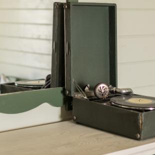 Дом для проживания и малый банкетный зал