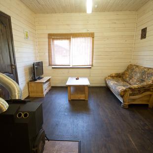 Дом №6 с баней в усадьбе «Берлога холл»