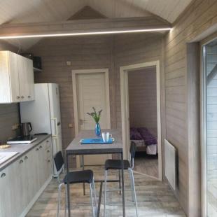 Интерьер гостевого домика «Прованс» в усадьбе «Изначальное»