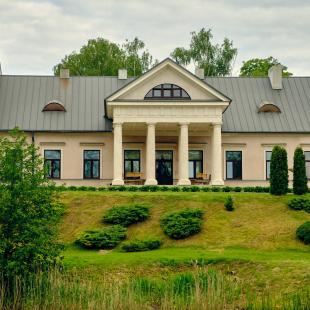 Усадебно-парковый комплекс «Святск Гурских»