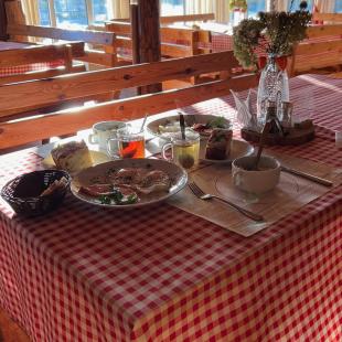 Кафе Кафе на базе отдыха «Красногорка»