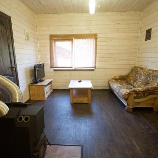 Домик №6 усадьбы "Берлога Hall"