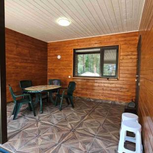 Коттедж «Янтарный»