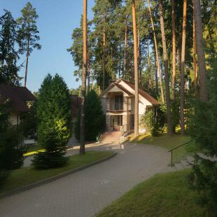 Основной альбом - отображаются первые 6 фото