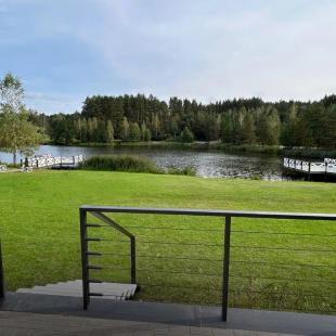 Загородный комплекс Lake View Villa