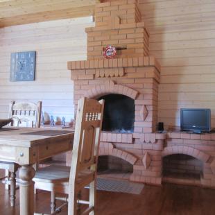 Коттедж Дом «Розовая Жемчужина» в усадьбе «Озерная жемчужина Струсто»