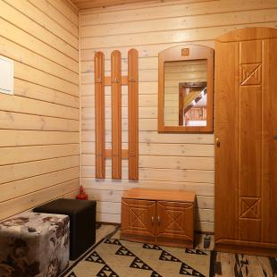 Дом «Розовая Жемчужина» в усадьбе «Озерная жемчужина Струсто»