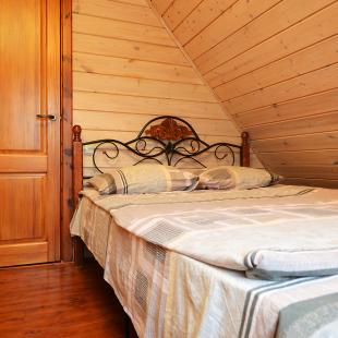 Дом «Розовая Жемчужина» в усадьбе «Озерная жемчужина Струсто»