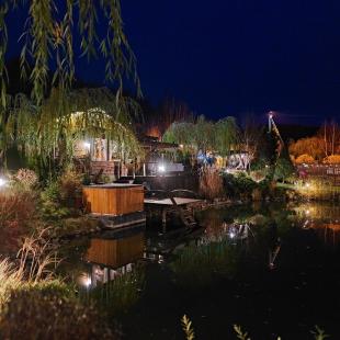 «У Антила», домик у пруда