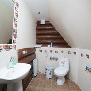 Туалетная комната на втором этаже