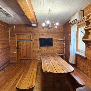 Усадьба «Домик у причала» на базе отдыха «Красногорка»