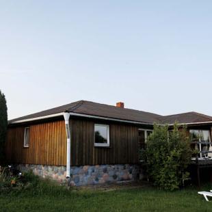 Коттедж Домик «Датский» на базе отдыха «Красногорка»