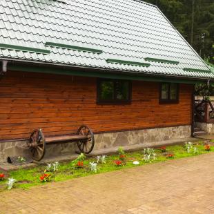 Дом на 6 человек с баней в усадьбе «Домики в лесу» под Минском