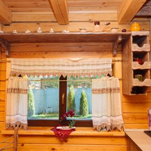 Гостевой домик на 3 человек в усадьбе «Домики в лесу» в Минском