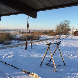 Зима в коттедже «Датский» в Браславском районе. Снять агроусадьбу, домик, коттедж на Новый год