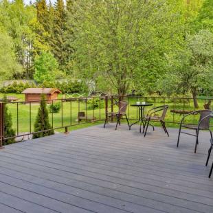 2-х уровневый дом с террасой в загородном комплексе "Пигасово" на 13 спальных мест