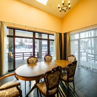 Двухуровневый гостевой дом в ФОК "Вячорки" рядом с Минском