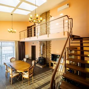 Двухуровневый гостевой дом в ФОК "Вячорки" рядом с Минском