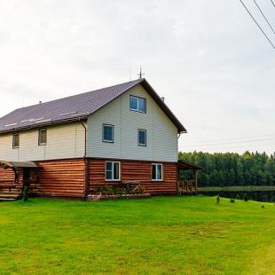 Территория усадьбы "Бабарики" в Витебской области