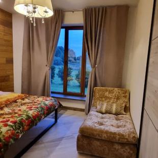 Вилла у реки