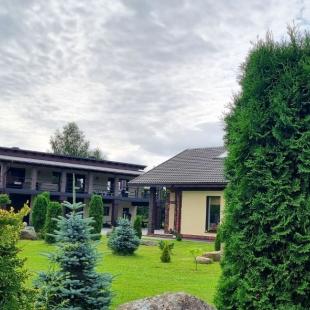 Вилла у реки