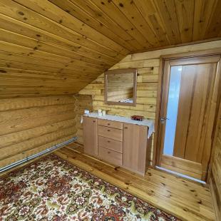 Дом в историческом месте у реки