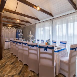 Большой банкетный зал в усадьбе "Стары млын"