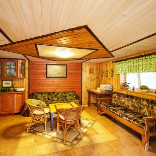 Интерьер усадьбы с баней "VIP Дубрава"