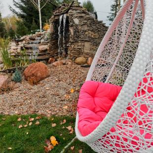 «У Антила», домик у пруда