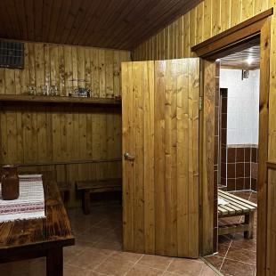 Русская баня на дровах в деревянном доме