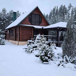 Коттедж «Изумрудный»