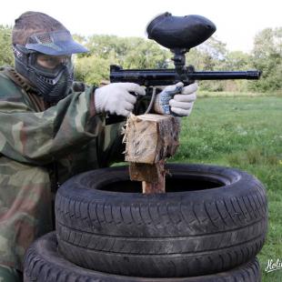 Пейнтбол на базе отдыха 'Березовый двор'