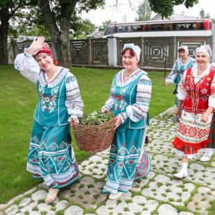 Развлекательная программа в усадьбе «Красное» в Белоруссии