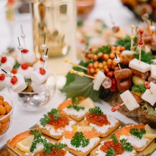 Проведение свадьбы и праздничных мероприятий в базе отдыха «Березовый двор» в Минской области