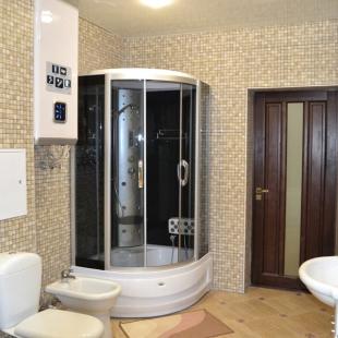 2-этажный домик гостиничного типа с номерами класса «Люкс» в санатории «Журавушка»