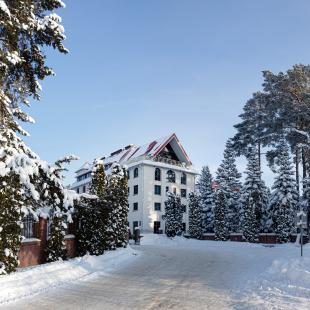 Основной альбом - отображаются первые 6 фото